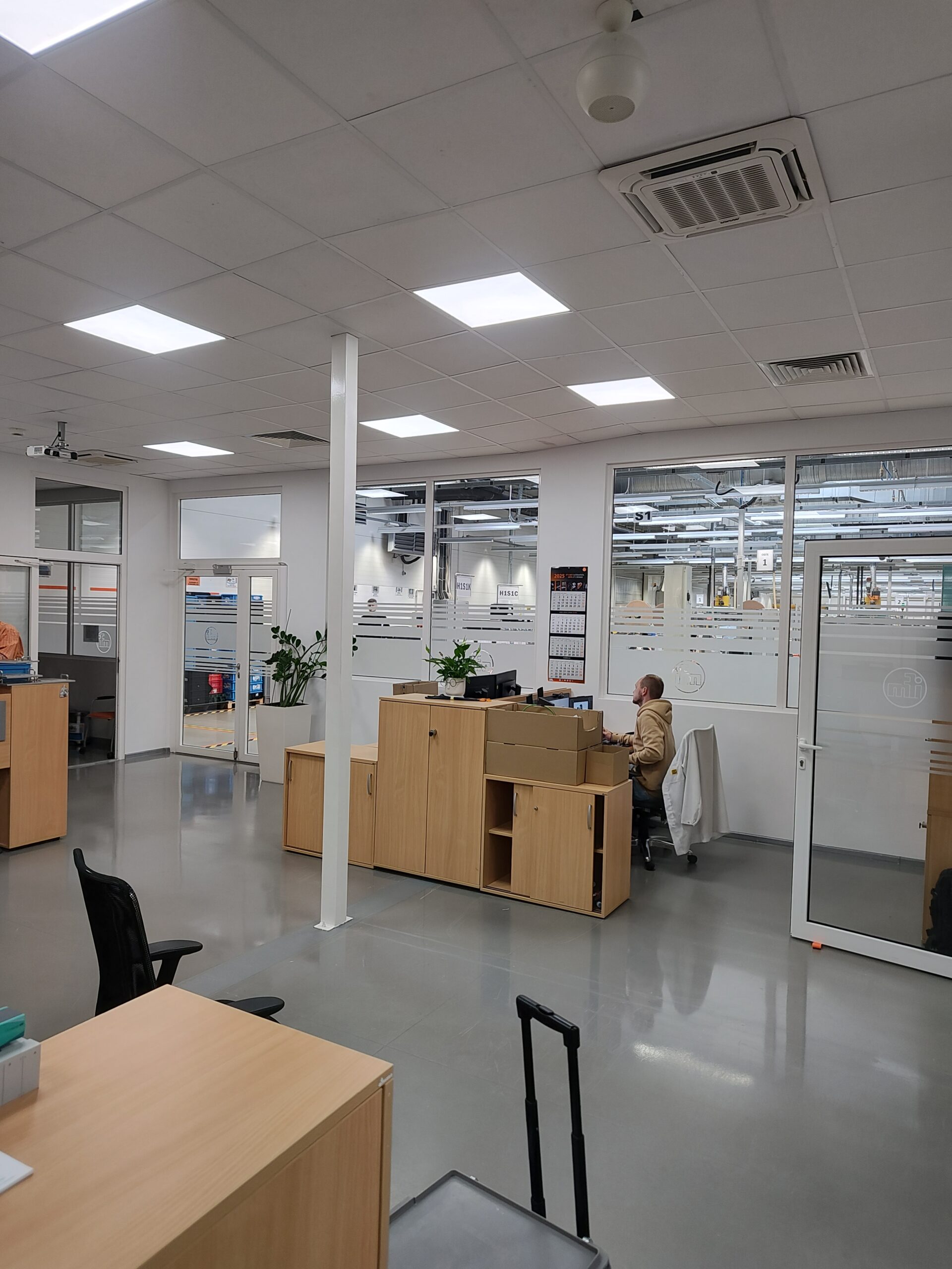 oklejanie biur opole